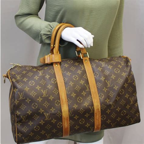 loui vuitton travel bag